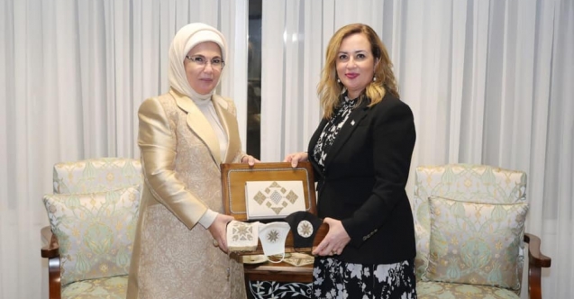 Emine Erdoğan'dan Sibel Tatar için mesaj