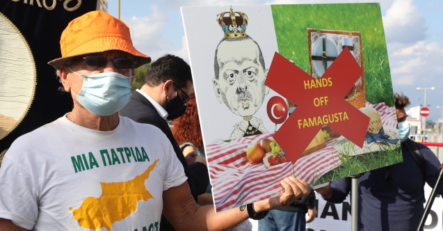 Rumlardan Erdoğan'a karşı eylem