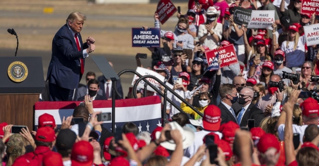 Trump'ın mitingleri 30 bin koronavirüs vakasına ve 700 muhtemel ölüme yol açtı