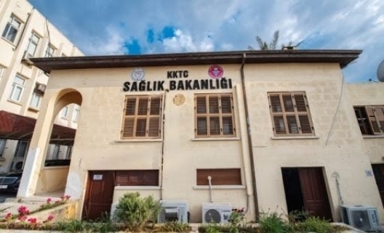 “Ülkeye 3 günlüğüne gelen bazı kişilerin süre kuralını ihlal ettiği tespit edildi”
