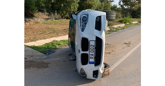 İSKELE-GAZİMAĞUSA ANA YOLUNDA KAZA... KAZADA YARALANAN OLMADI