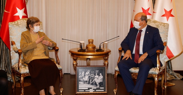 94'üncü yaşında Saray'da onurlandırıldı