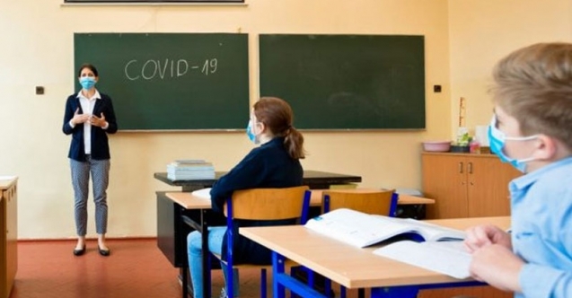 Okullarda yüz yüze eğitim duruyor