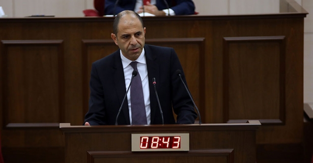 Toplumsal bir uzlaşı anlayışıyla hareket etmek zorundayız