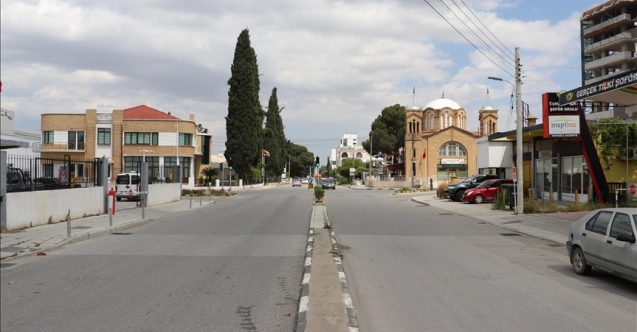 Doktorlar, kısıtlamanın sürmesini istiyor
