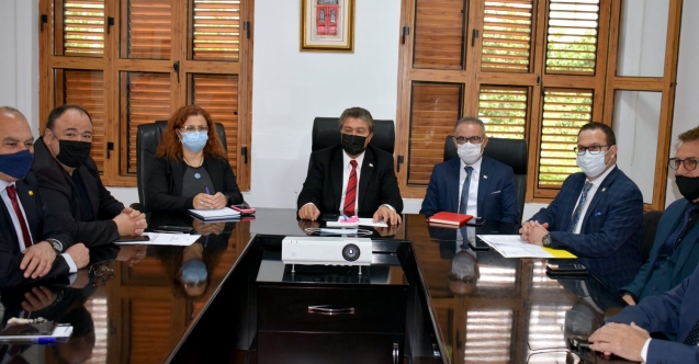 Aşı ne zaman gelecek? Üstel açıkladı