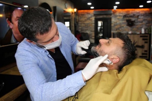 Berber ve kuaförlere yeni yasaklar!