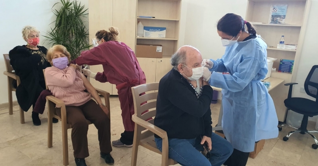Girne’de ikinci doz aşılama başladı