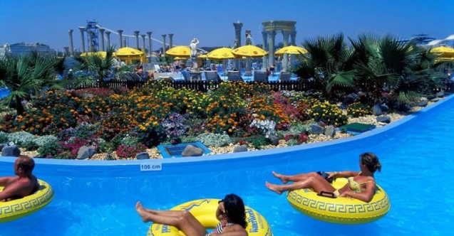 Güney Kıbrıs’a giden Rus turistler karantinaya girmeyecek