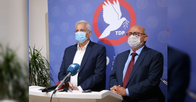 "Kıbrıs halkı bölünemez"