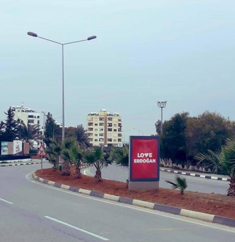 Lefkoşa ve Girne sokaklarında “Love Erdoğan” afişleri