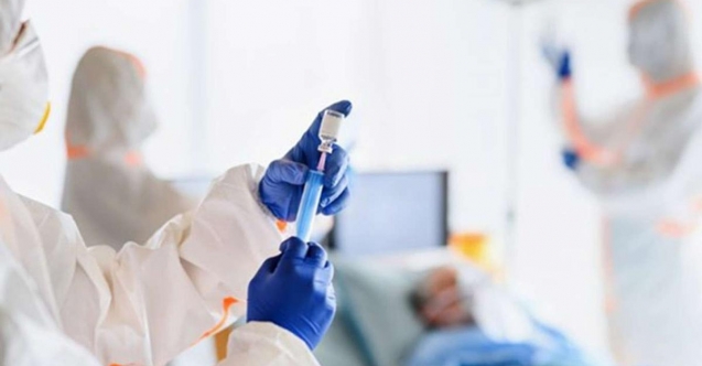 Astrazeneca aşısı olan bir kişi yoğun bakımda