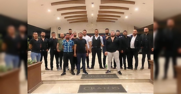 Cratos Otel'de gergin bekleyiş