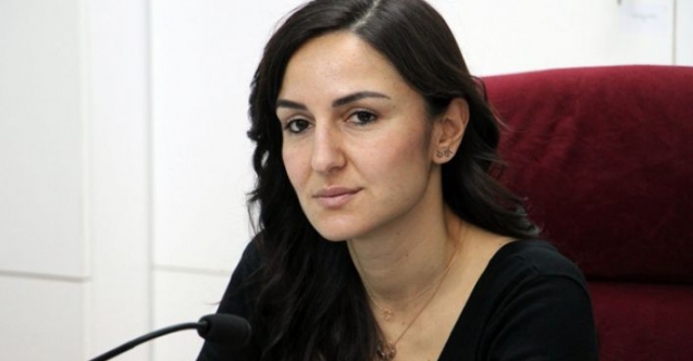 Rogers'dan yüz yüze eğitim çağrısı:  "Olan çocuklarımıza, geleceğimize oluyor"