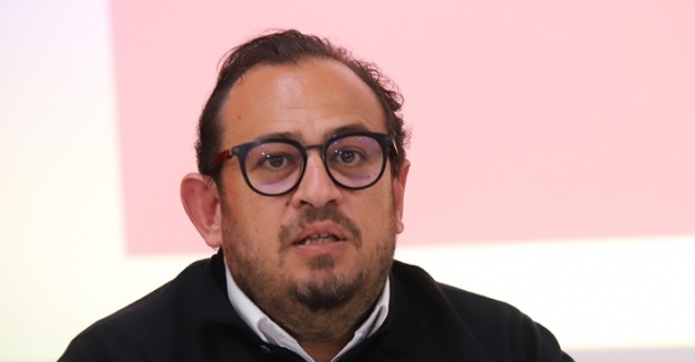 Saner'e sert mesaj: “Ya yumruğunu masaya vur,  ya da orada oturma"