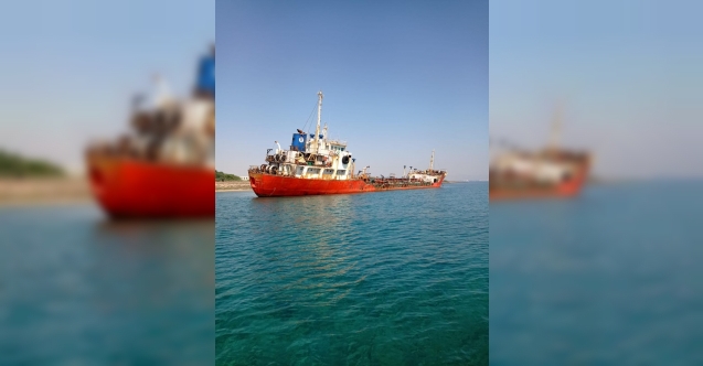Karaya oturan gemi kurtarılıyor