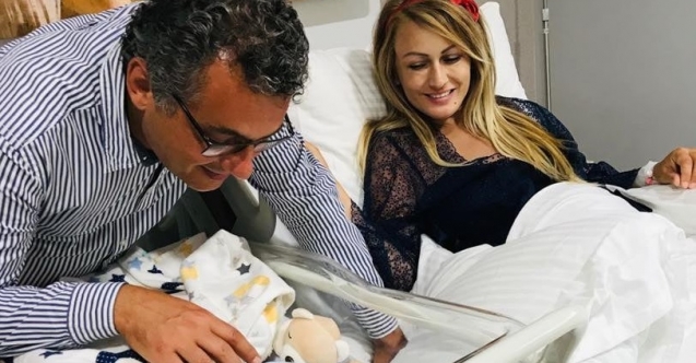 Yeni bebeklerinin adı belli oldu! Minik Erhürman'dan ilk kare