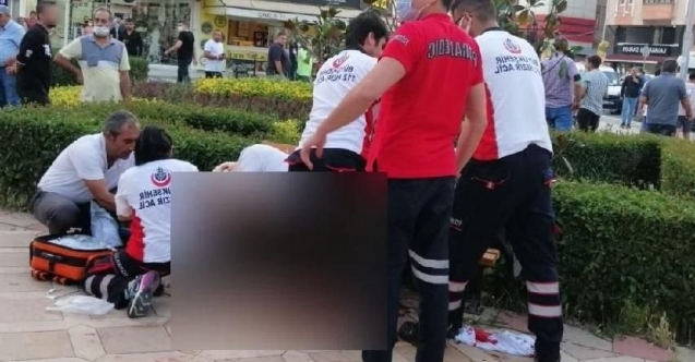 Yanında hapşıran şahsı bıçakladı