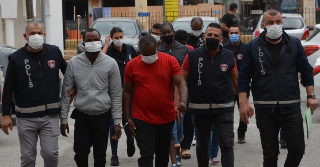 Polis'ten "Toz Duman” operasyonu: Güney Afrika bağlantılı...