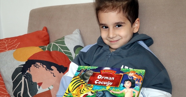 Minik Kemal'in 4 yaşında okuduğu kitap sayısı 50'yi geçti