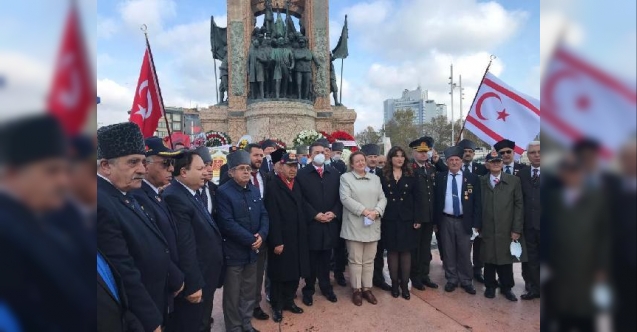 Taksim’de 15 Kasım kutlaması