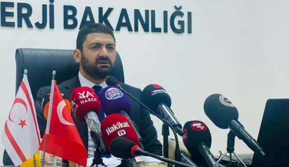 Vatandaşlar akaryakıt bulamıyor, Atun "panik yok" diyor