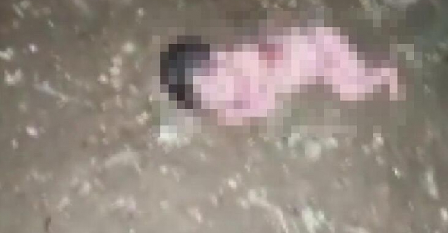 Yeni doğan bebeği bahçeye attılar!