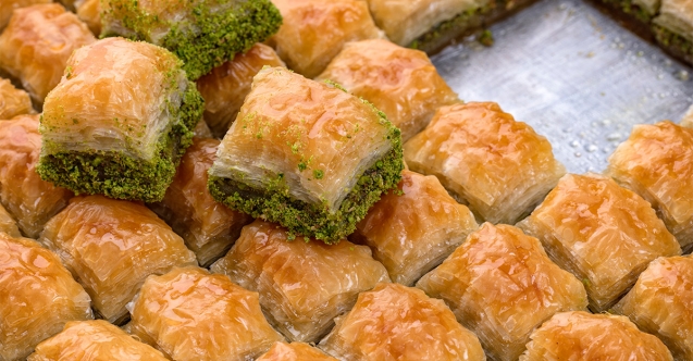 Baklavanın dilimi 10 TL oldu