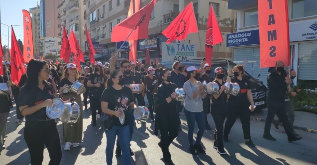 Cuma günü hayat duracak