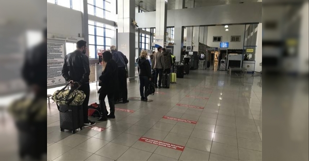 Ercan'a iki ayda 309 bin yolcu
