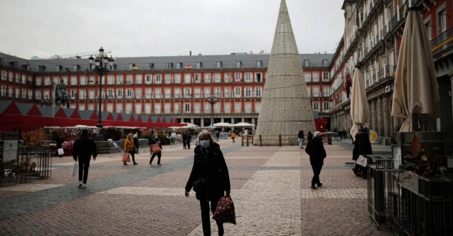 İspanya Covid-19'a grip muamelesi yapacak: Önlemler kaldırıldı