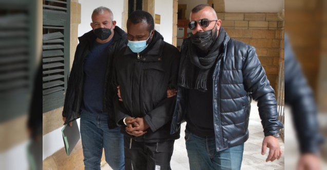 Kokaini askeri bölgeden geçirmişler