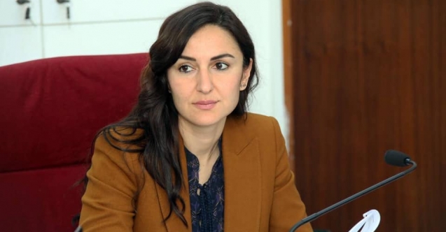 "Sosyal devlet olunmamasının faturasını kadınlar ödüyor”