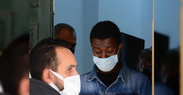 Uyuşturucuları yatak odasına sakladı
