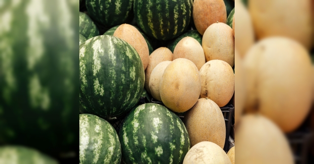Bunu da gördük! Marketten karpuz ve kavunları çaldılar
