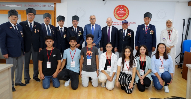 Zorlu Töre: "Kıbrıslı diye ayrı bir millet yoktur"