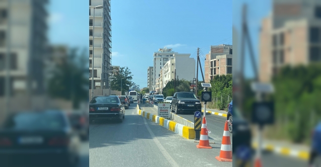Girne'de trafik keşmekeşi! Çeler: "Kaş yaparken göz çıkardılar"