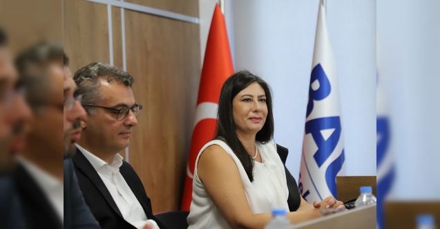 “Gurur duyacağımız bir başşehrimiz yok”