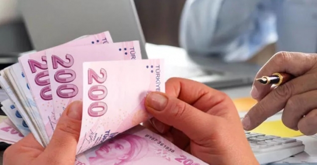 Maaşlara yüzde 6 artış için Üstel bekleniyor