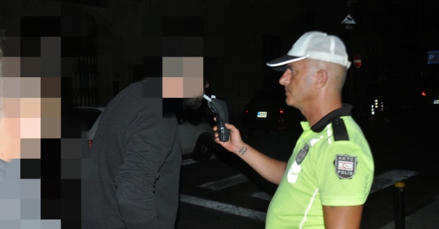 Bir günde 15 araç trafikten men edildi