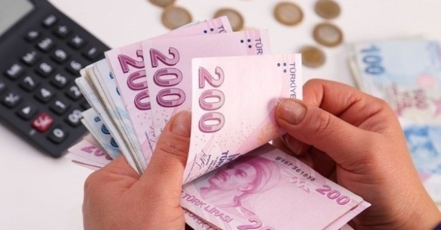 Maaş artışı bir sonraki aya kaldı