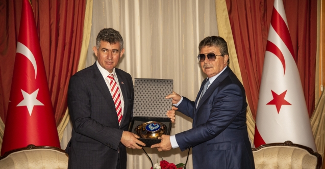 Feyzioğlu: "Kıbrıslı Türklerin taleplerine hizmet etmek durumundayız”