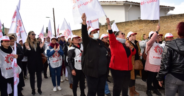 Saray'ın önünde eylem: "Bu bir insanlık ayıbı"