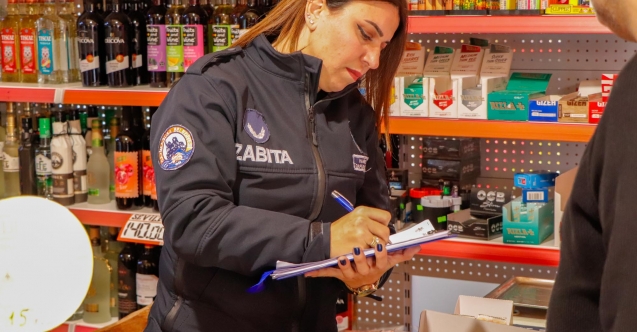 Bir restorana mühür, 702 işyerine ihbar