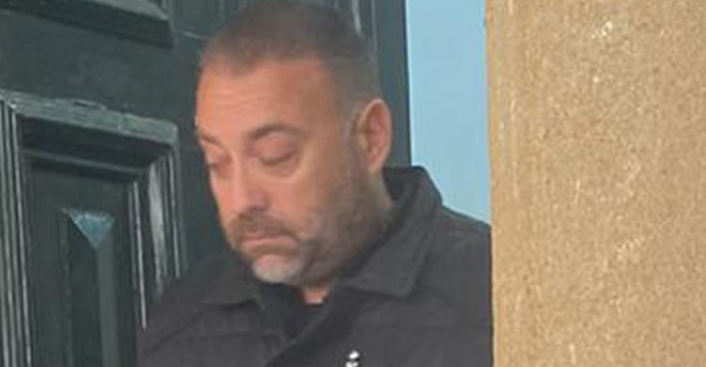 Kız arkadaşını ısırdı ve darp etti