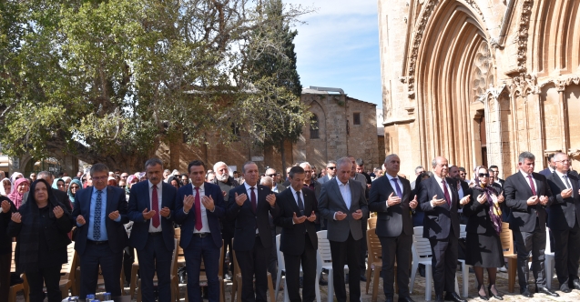 Lala Mustafa Paşa Camii’nde Mevlid