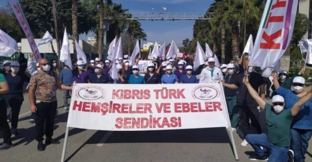 Hemşirelerden ek mesaiye kalmama eylemi