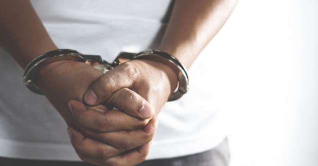 Öğretmen çocuk pornosundan tutuklandı