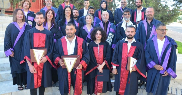 Amfi tiyatroda mezuniyet töreni