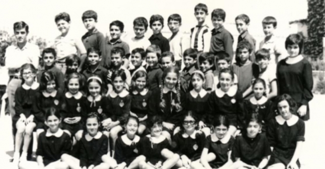 Tatar, ilkokul yıllarından bir kareyi paylaştı